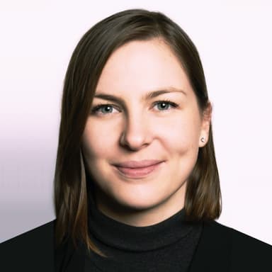 Iris Latour