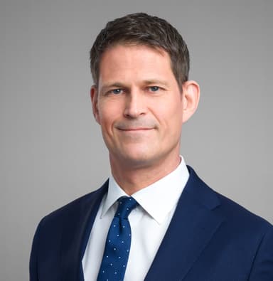  Erik Akesson