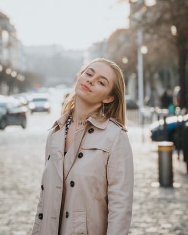 Chloé Lozac’h